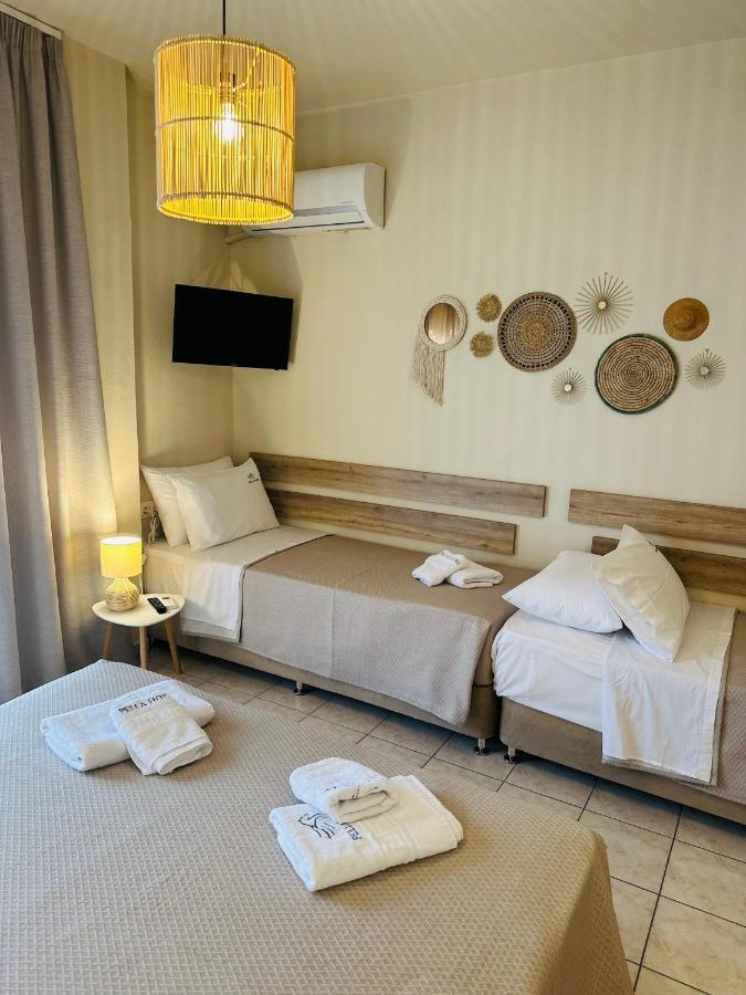 Pella Hotel - New ネオス・マルマラス エクステリア 写真